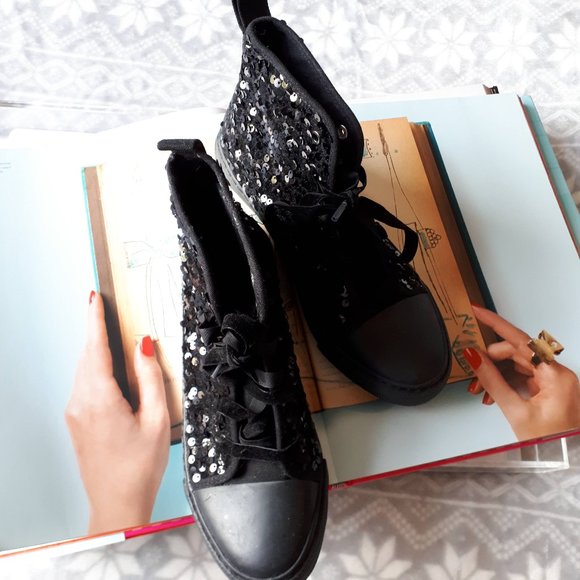 George Shoes - George black sequin high top sneaker, Size 7